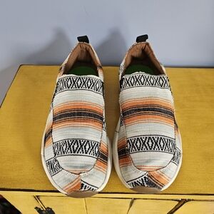Sanuk Sneakers